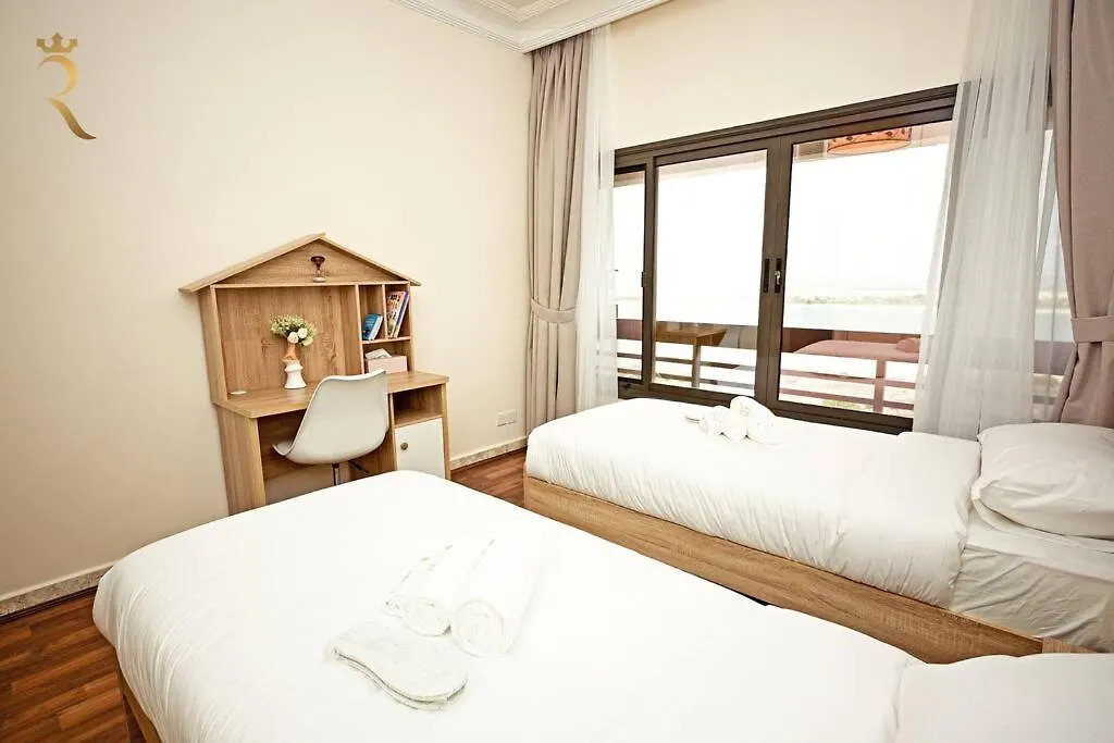 Apartmán Serene 3Br Splendor Retreat At Corniche Beach Abú Dhabí